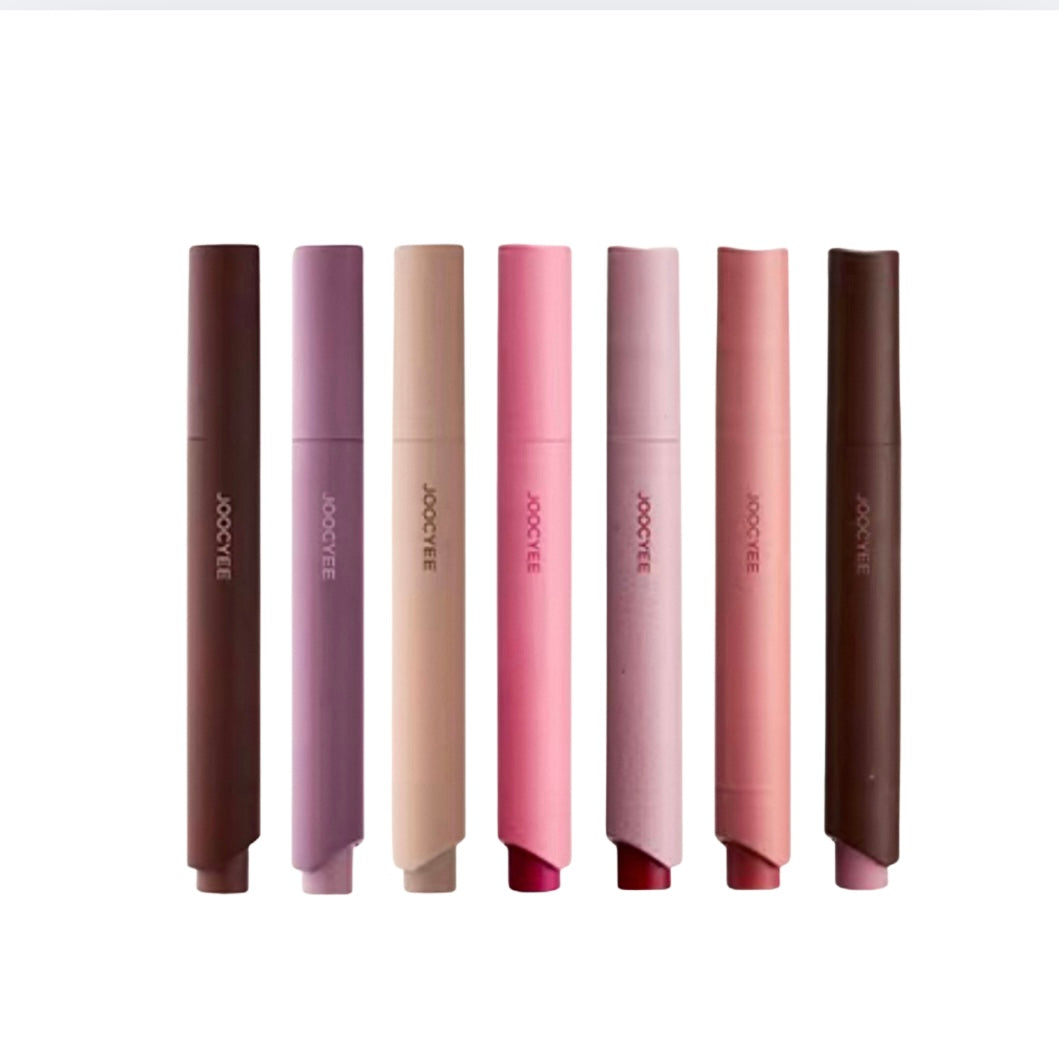 JOOCYEE Lightweight Non-Smudging Velvet Rouge