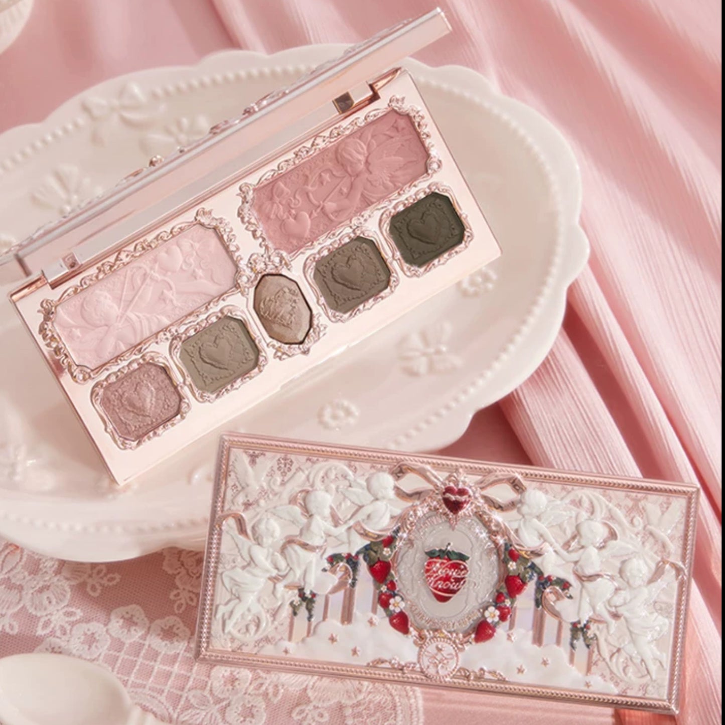 Flower Knows Strawberry Cupid Makeup Palette