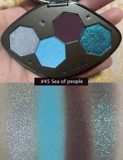 GIRLCULT Hallucination Eyeshadow Palette