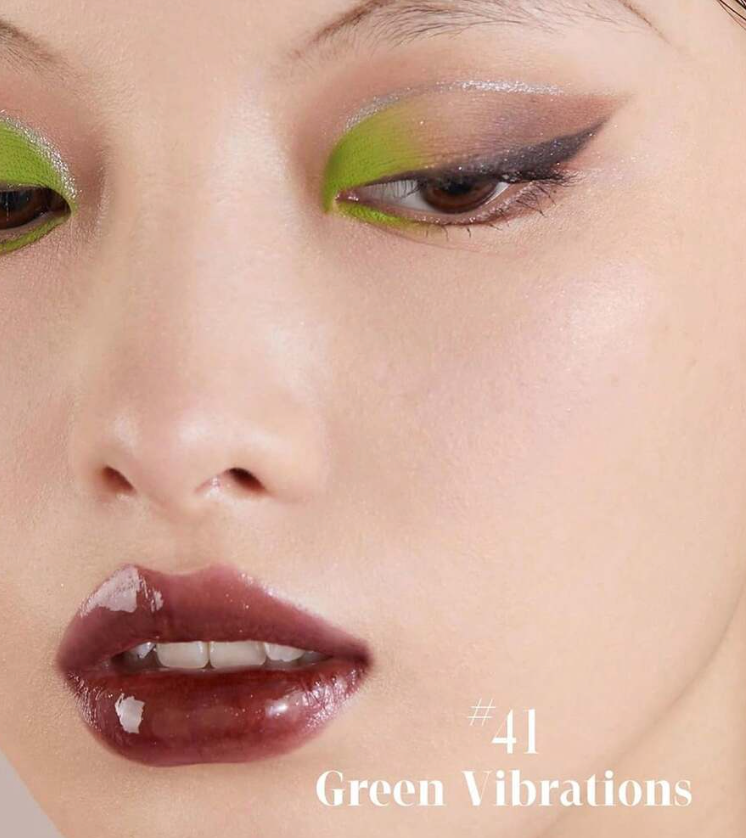 GIRLCULT Hallucination Eyeshadow Palette