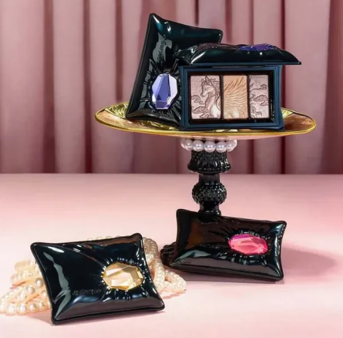 Cheeryep Pillow Gem Eyeshadow Palette